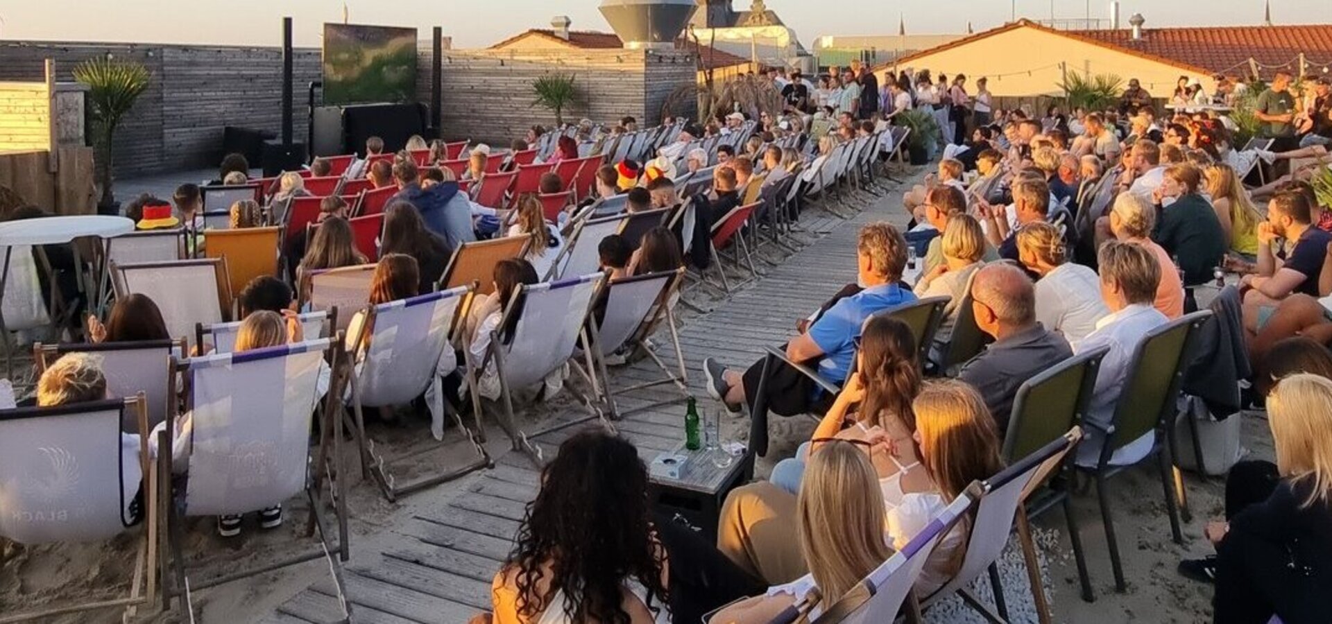 Public Viewing im Beach Club Schwerin mit BYD