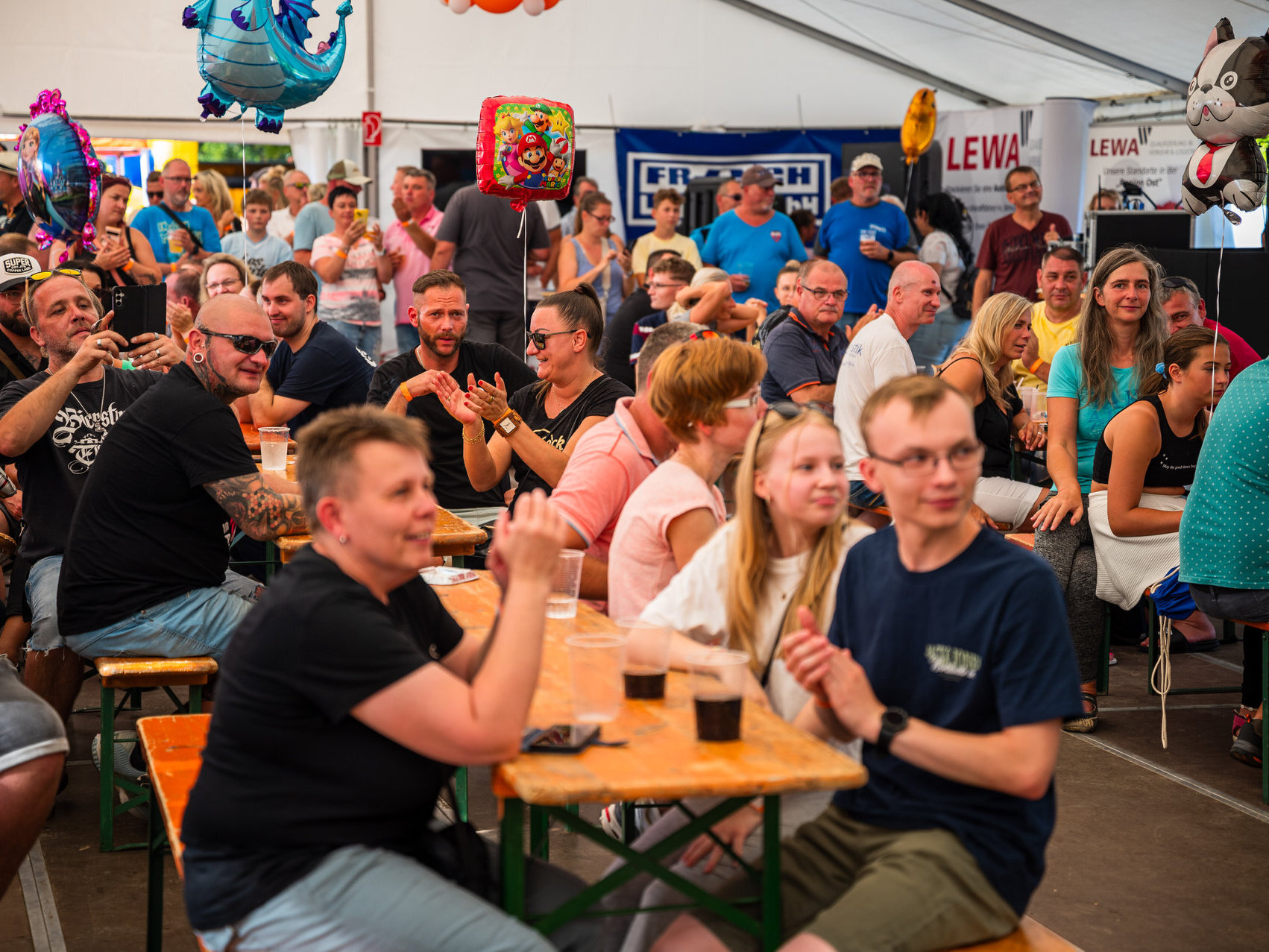 Impression aus dem Festzelt beim Truckerfest Kesselsdorf