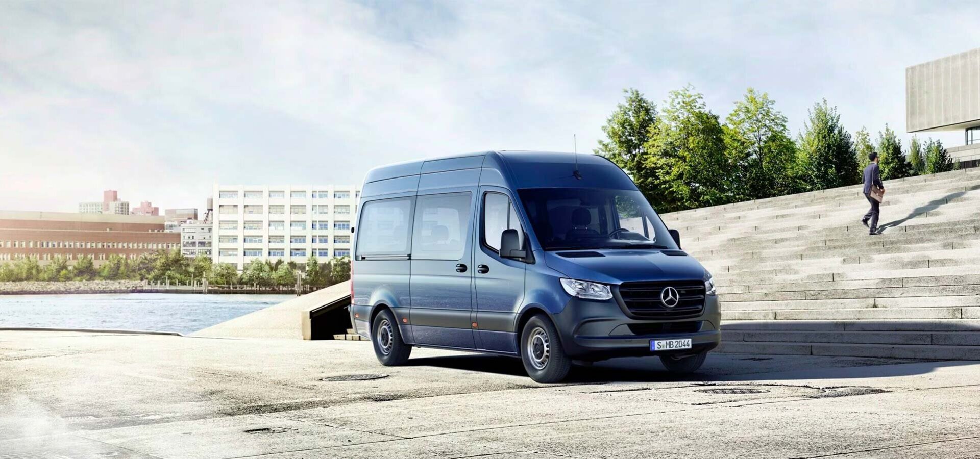 Mercedes-Benz Sprinter Tourer