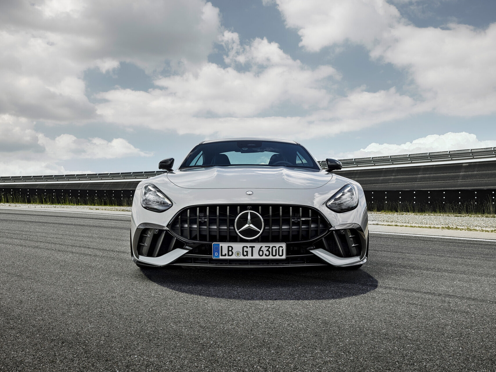 Der neue Mercedes-AMG GT 63 PRO 4MATIC+