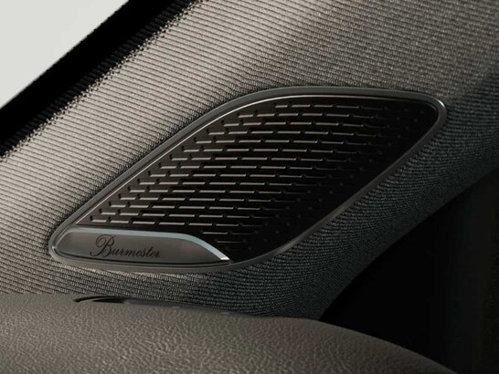 Burmester® Surround-Soundsystem der Mercedes-Benz A-Klasse Kompaktlimousine