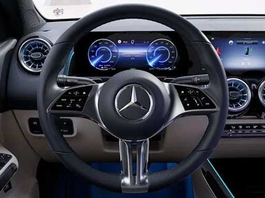 Das Multifunktions-Sportlenkrad des Mercedes-Benz EQB