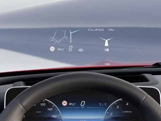 Das Head-up-Display im CLE Coupé