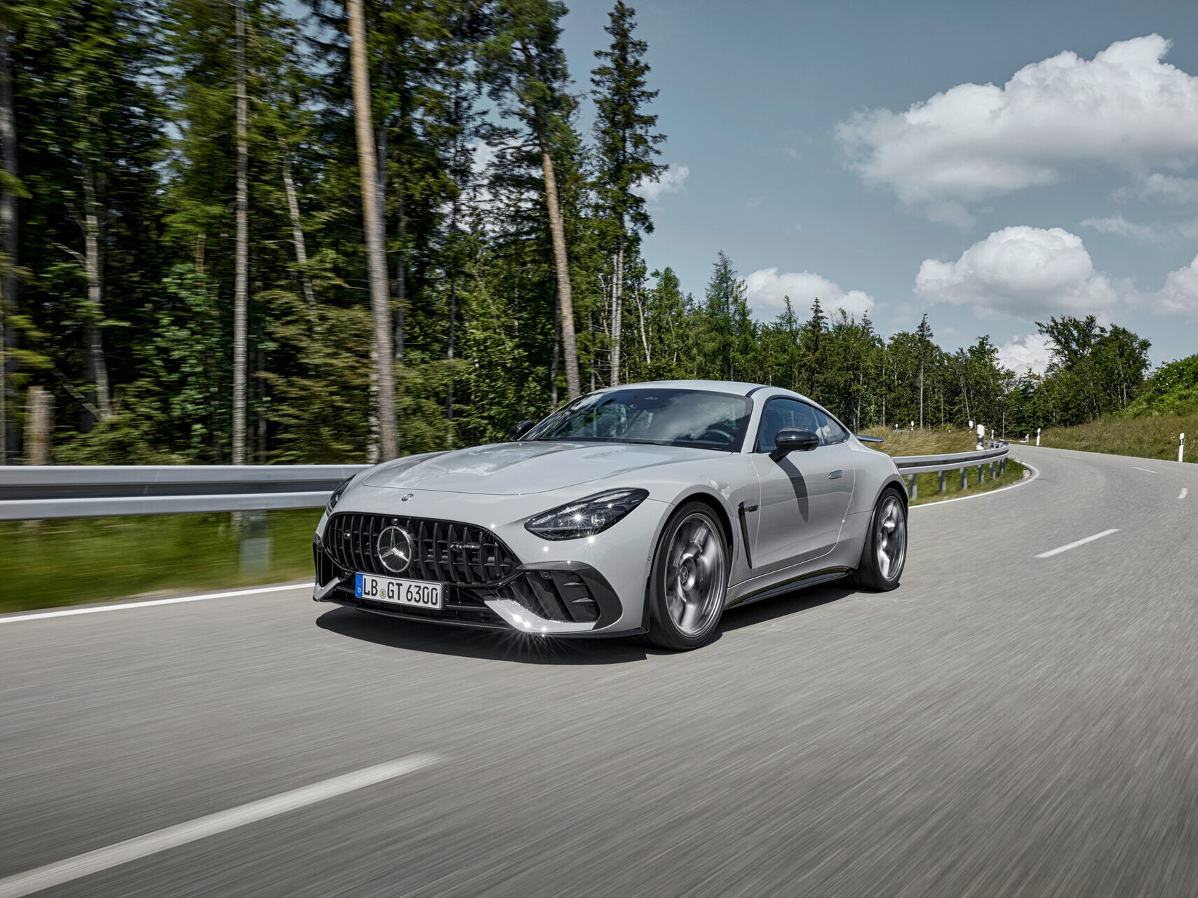 Der neue Mercedes-AMG GT 63 PRO 4MATIC+