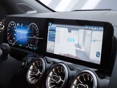 MBUX Augmented Reality Navigation im Mercedes-Benz GLA