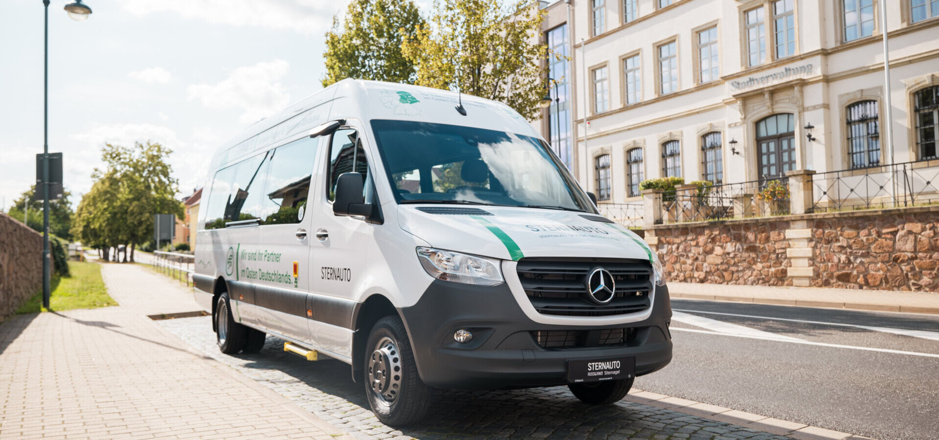 Tremonia Minibusse bei STERNAUTO