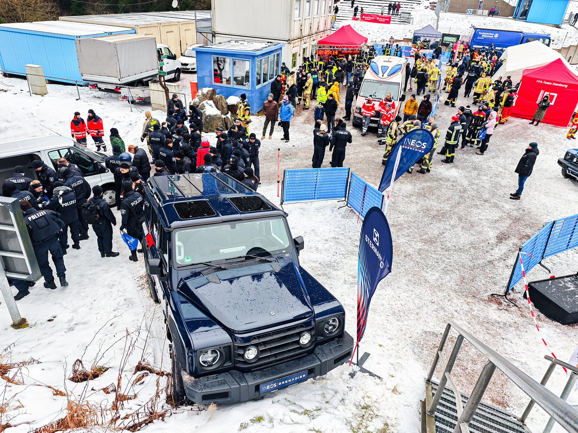 Treppenlauf Stairrun der Feuerwehr in Oberhof mit INEOS Grenadier - Thüringen